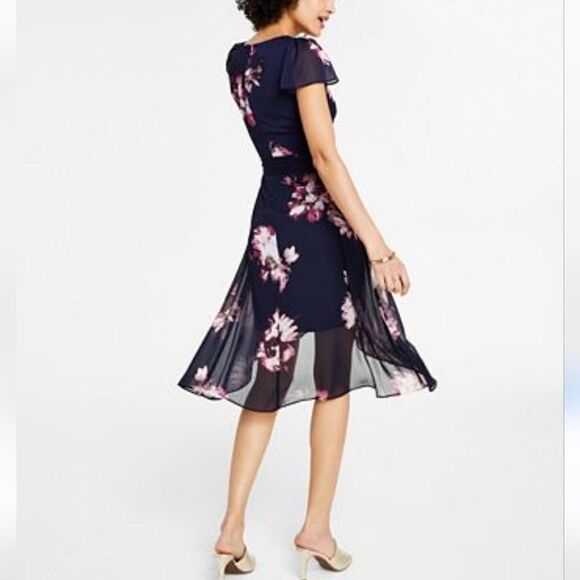 NWT DKNY Sheer Dark Floral Dress - Picture 16 of 16